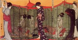 蚊帳を吊る女性や、着物をたたむもの、蚊帳の中に座る女性らの絵