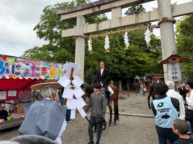 加茂神社例祭に参加する徳永市長