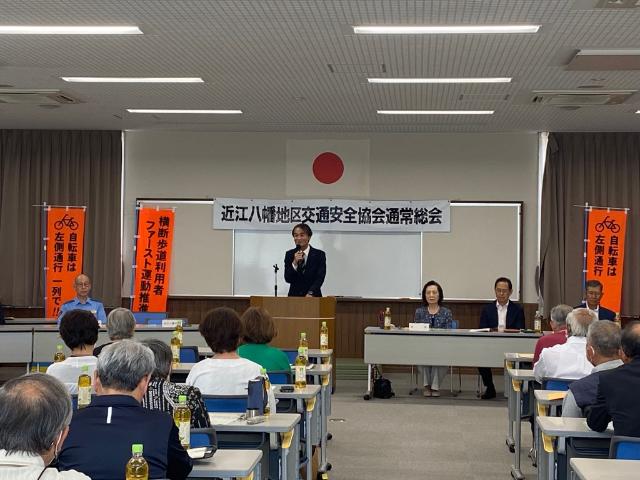 交通安全協会総会であいさつする徳永市長