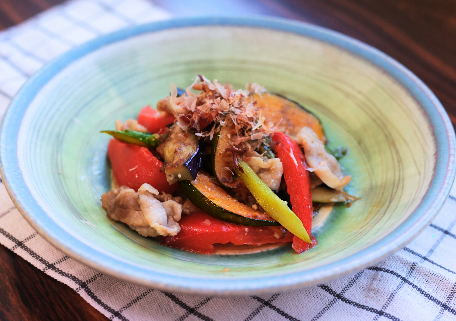 豚肉と野菜の塩こうじ炒め