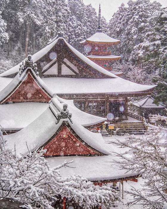 長命寺雪景色